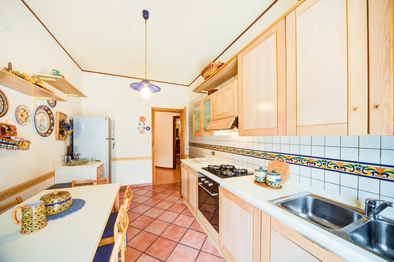 Siracusa Teatro Greco Apartment Syracuse ภายนอก รูปภาพ